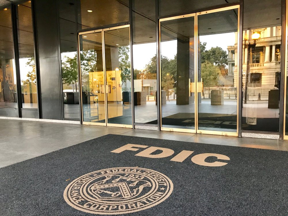 FDIC Has Some Weak Financial Controls for Contracts