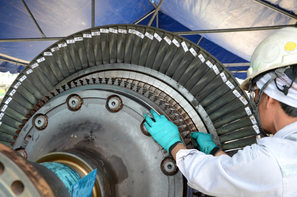 Requirement that Offerors Have Access to Proprietary Technical Manuals was Not an Unjustified Noncompetitive Procedure; Chromalloy San Diego Corporation v. United States, COFC No. 19-974C