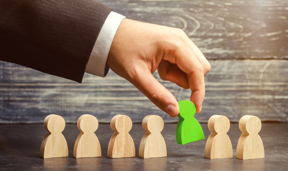 GAO: Misrepresentation on Key Person Availability Sinks Proposal