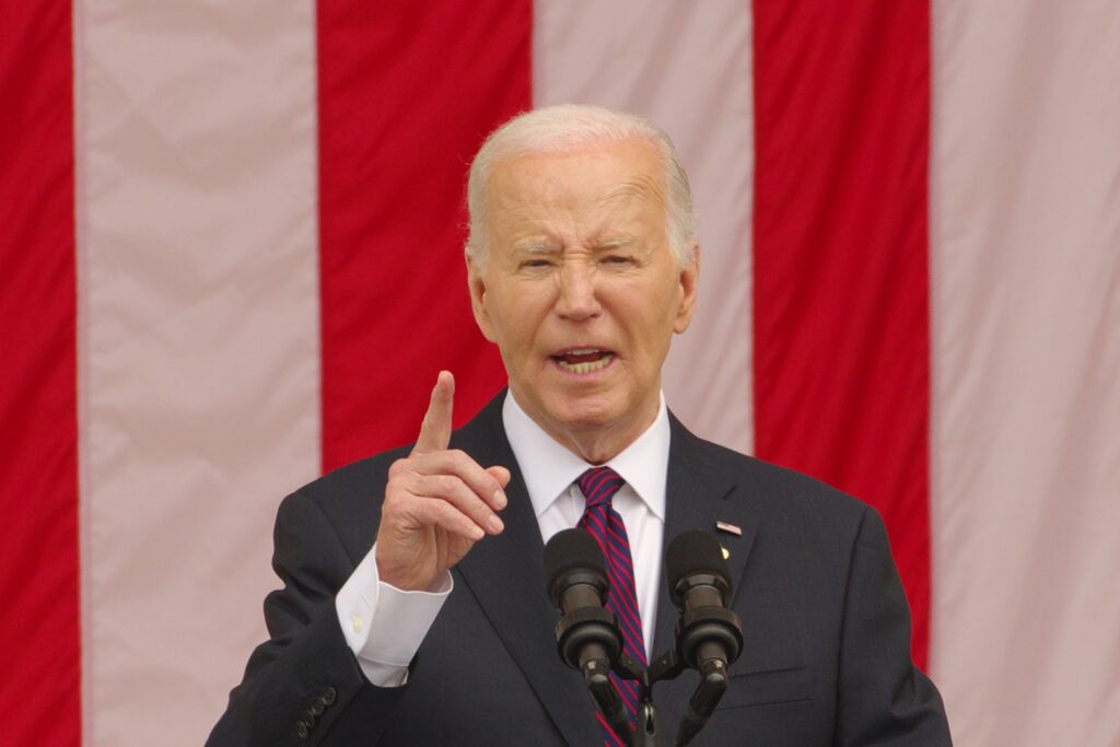 Biden Issues Last-Minute Order to Advance AI Infrastructure in US