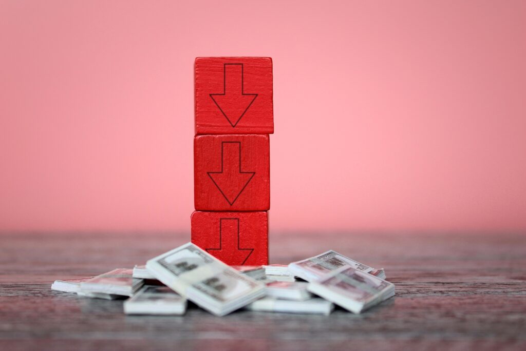 President Trump Decreases Minimum Wage for Federal Contractors